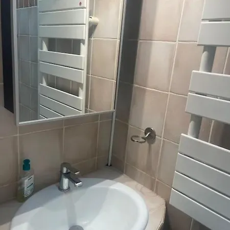 Super T2 Proche De Tour Eiffel 아파트 *